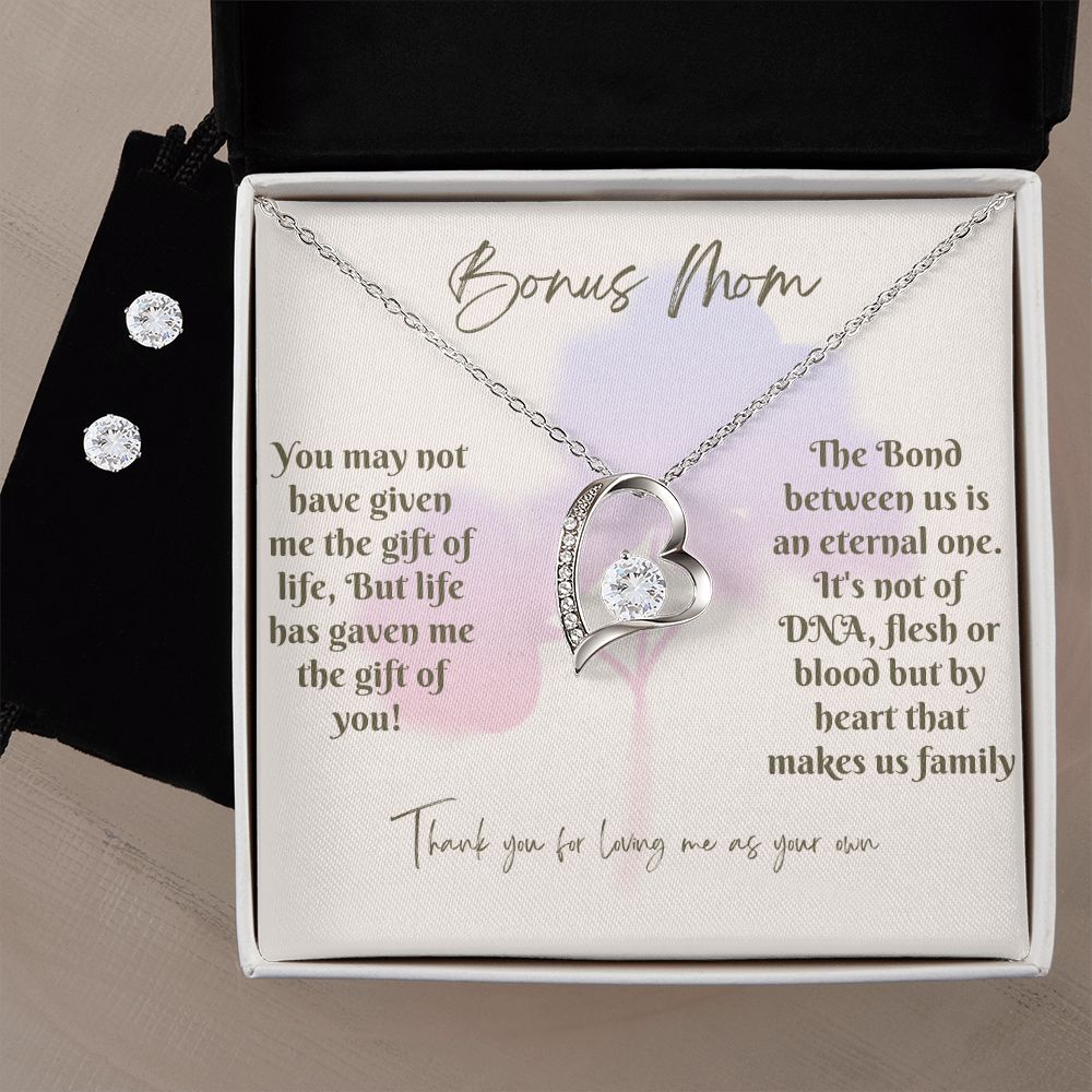 Bonus Mom Heart necklace