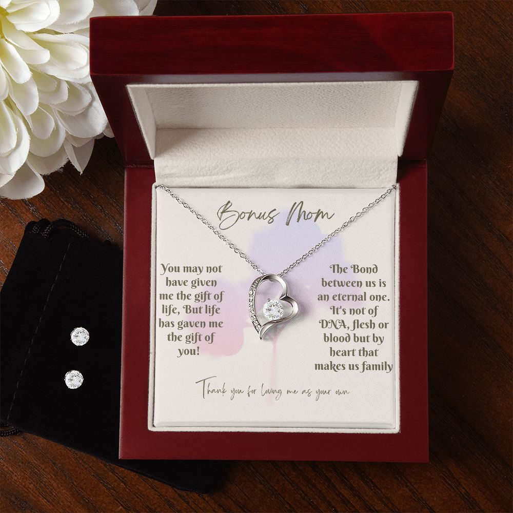 Bonus Mom Heart necklace